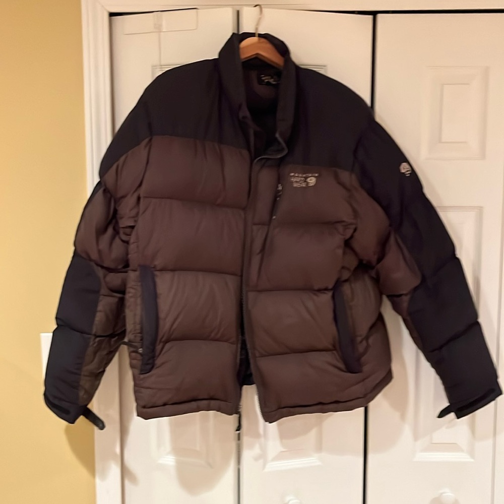 Men’s Mountain Hardwear down puffer XL